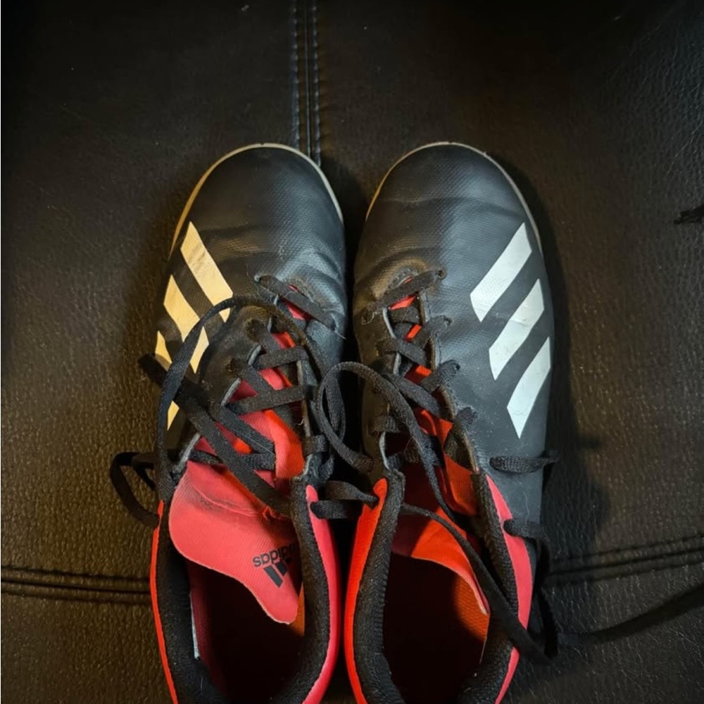 Adidas Black and Red Indoor Soccer Shoes (Size: 5M)